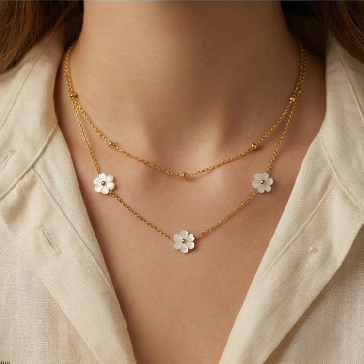 Fresh Flora Necklace