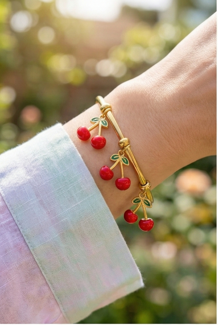 Gilded Cherry Braclete