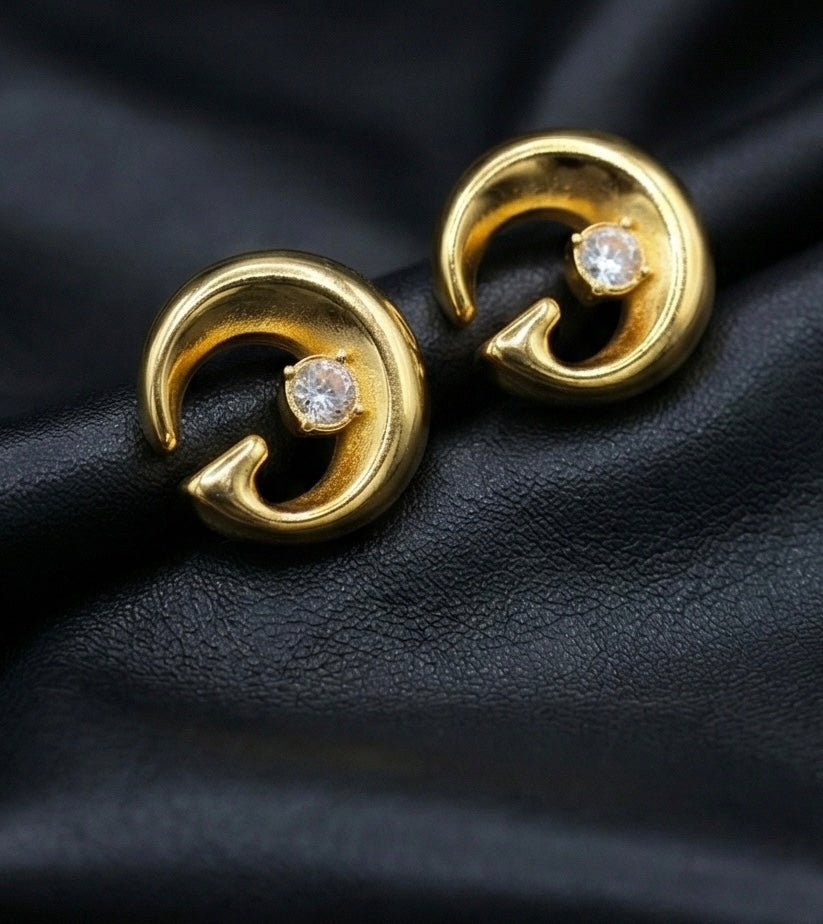 Moonlit Solitaire Earrings