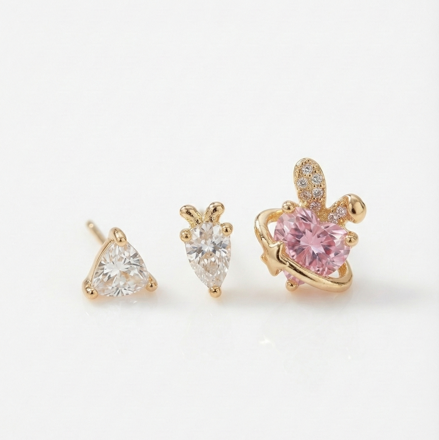 Petite Amour Studs